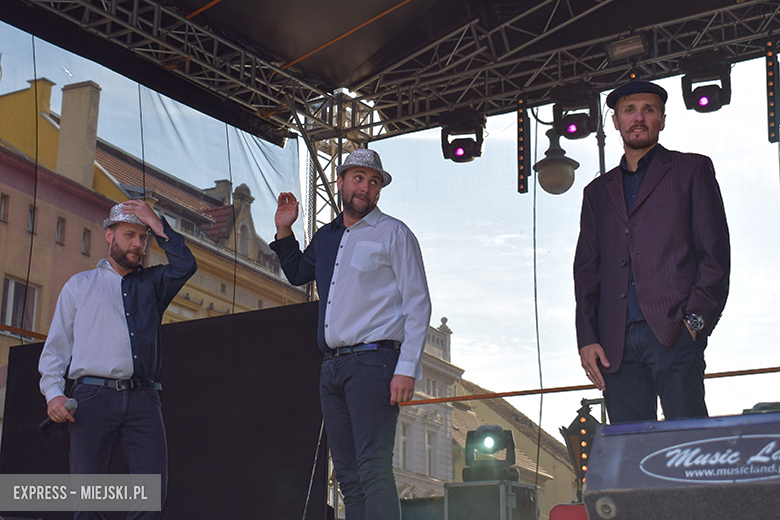 Znane kabarety na średzkiej scenie