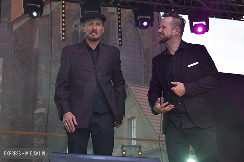 Znane kabarety na średzkiej scenie