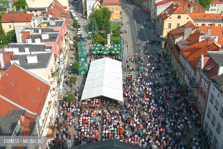 Znane kabarety na średzkiej scenie