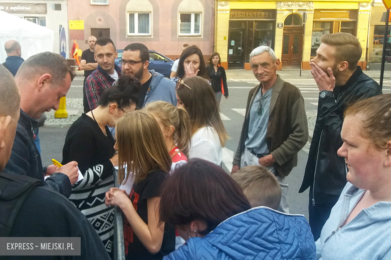 Znane kabarety na średzkiej scenie