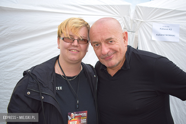 Znane kabarety na średzkiej scenie