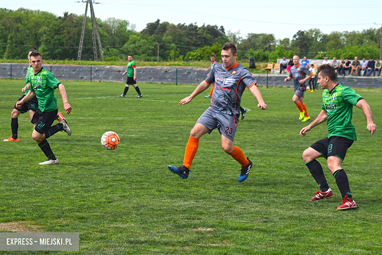 Mechanik II Brzezina - Orzeł Bukówek