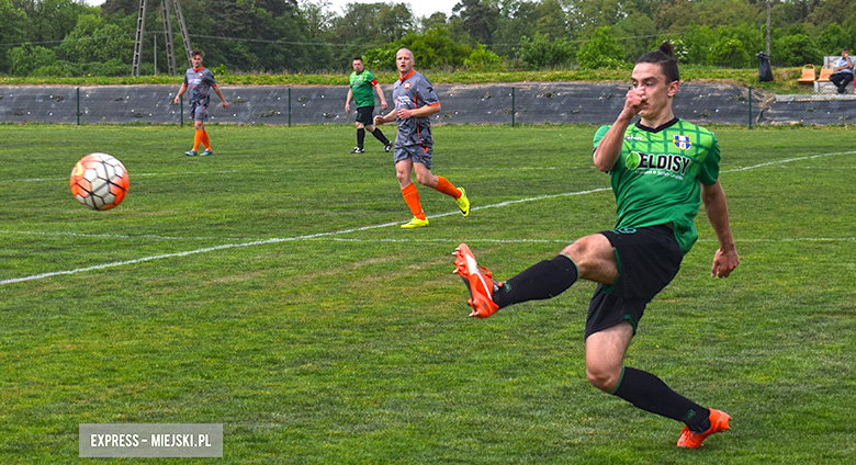 Mechanik II Brzezina - Orzeł Bukówek