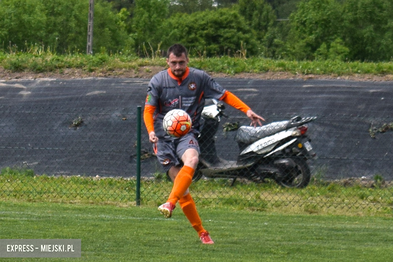 Mechanik II Brzezina - Orzeł Bukówek