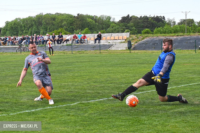 Mechanik II Brzezina - Orzeł Bukówek