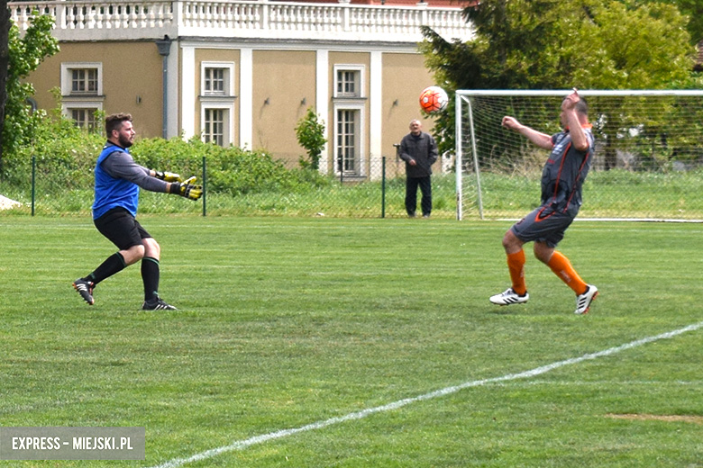 Mechanik II Brzezina - Orzeł Bukówek