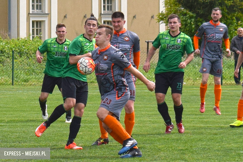 Mechanik II Brzezina - Orzeł Bukówek