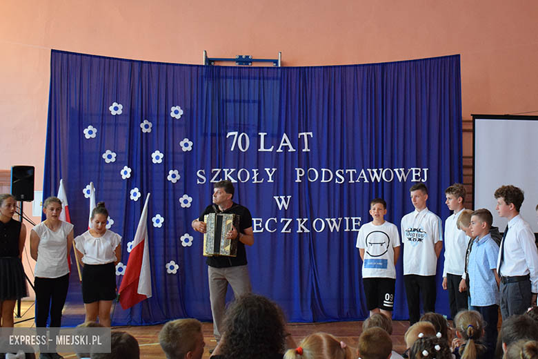 Obchody 70-lecia szkoły w Mieczkowie