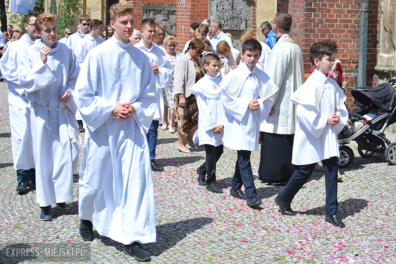 Procesja Bożego Ciała w Środzie Śląskiej
