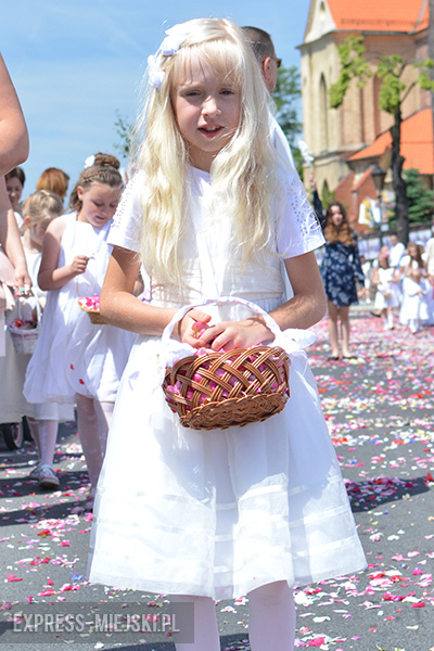 Procesja Bożego Ciała w Środzie Śląskiej