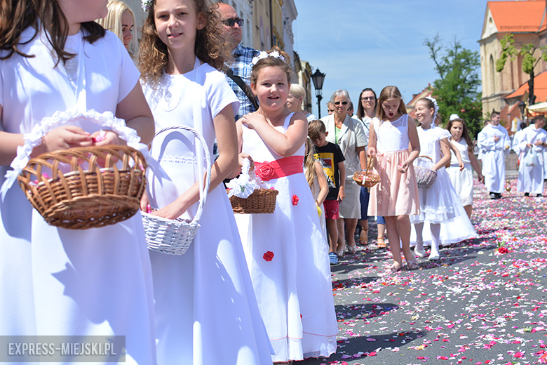Procesja Bożego Ciała w Środzie Śląskiej