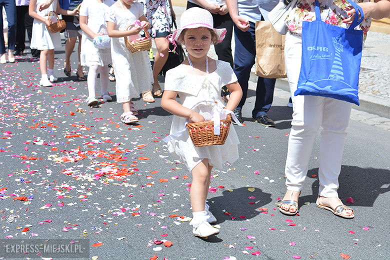Procesja Bożego Ciała w Środzie Śląskiej