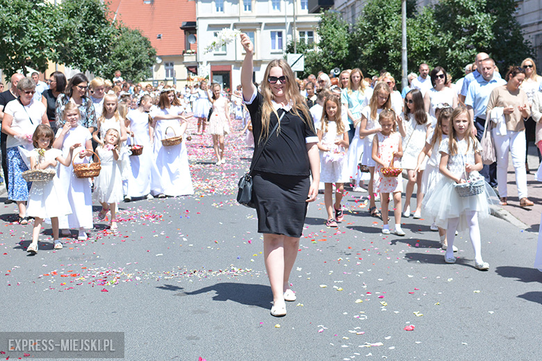Procesja Bożego Ciała w Środzie Śląskiej