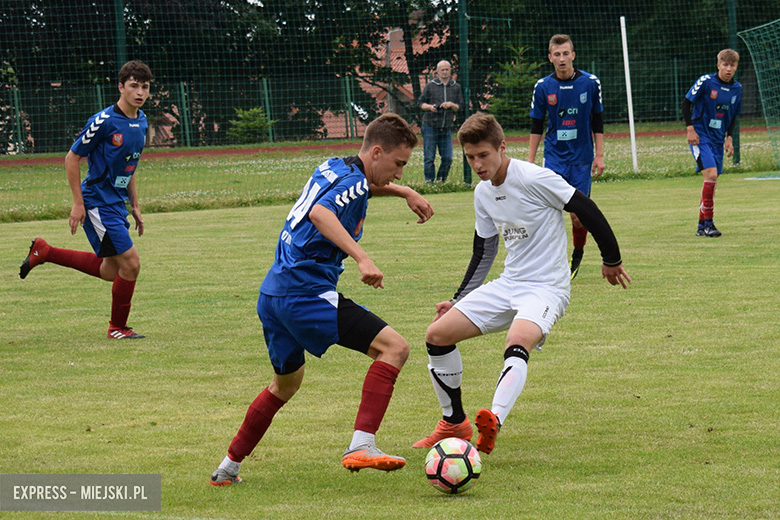 Mecz średzkich juniorów młodszych przeciwko Pogoni Oleśnica