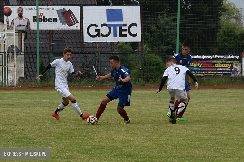 Mecz średzkich juniorów młodszych przeciwko Pogoni Oleśnica