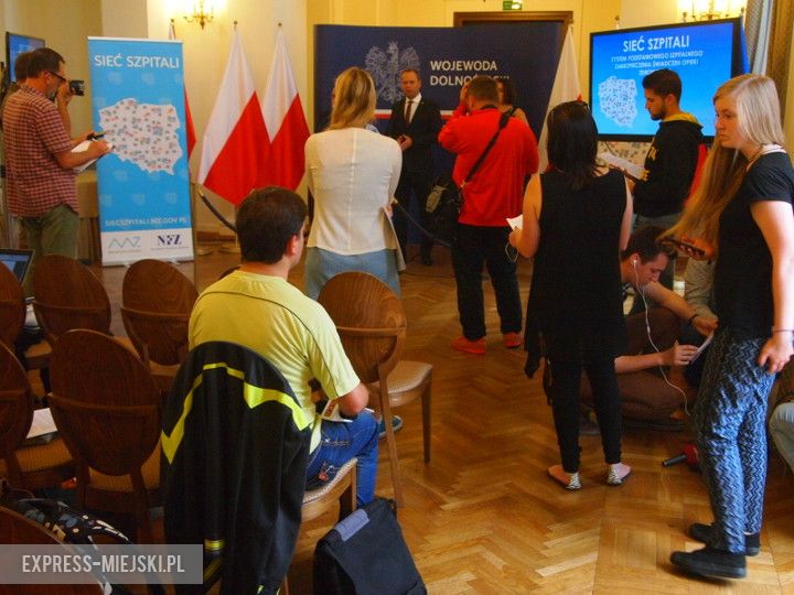 Konferencja w Dolnośląskim Urzędzie Wojewódzkiem w sprawie sieci szpitali