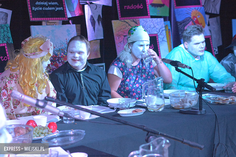 Spektakl uczestników warsztatów Ostoi