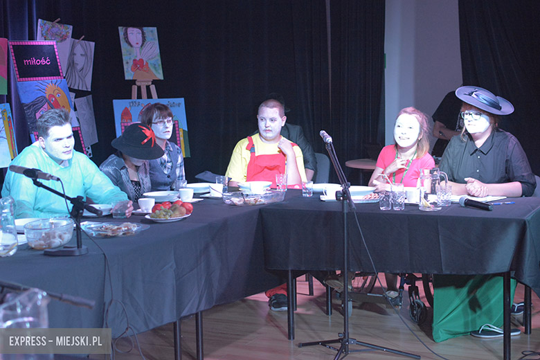 Spektakl uczestników warsztatów Ostoi