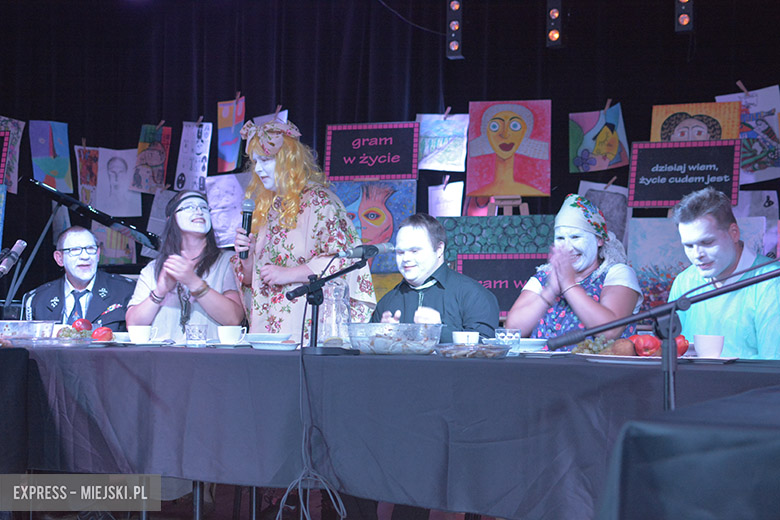 Spektakl uczestników warsztatów Ostoi