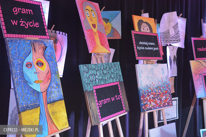 Spektakl uczestników warsztatów Ostoi