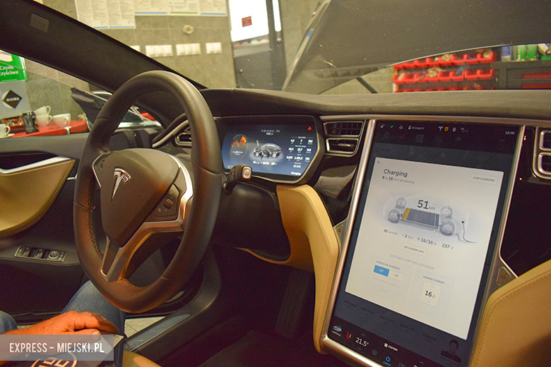 Prezentacja Tesli w Ciechowie