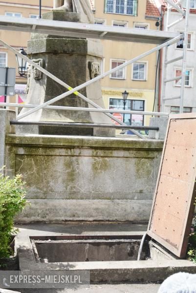 Renowacja pomnika Rolanda