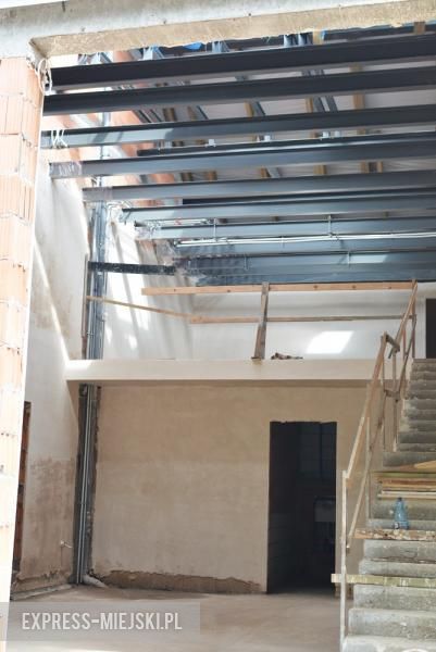 Budowa nowej szkoły w Lutyni