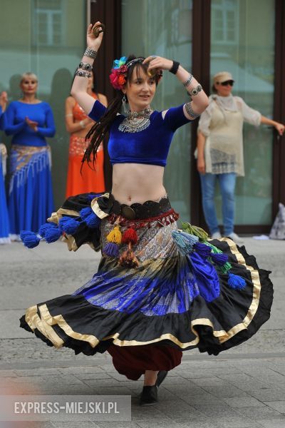 XXI Międzynarodowy Festiwal Sztuki Ulicznej BuskerBus