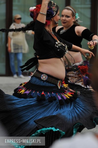 XXI Międzynarodowy Festiwal Sztuki Ulicznej BuskerBus