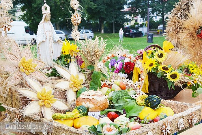 Gminne dożynki w Kostomłotach