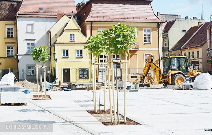 Trwa przebudowa rynku dolnego w Środzie Śląskiej