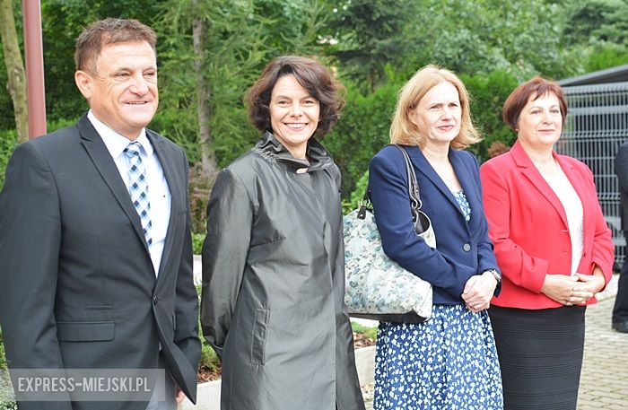 Rozpoczęcie roku szkolnego w szkole podstawowej