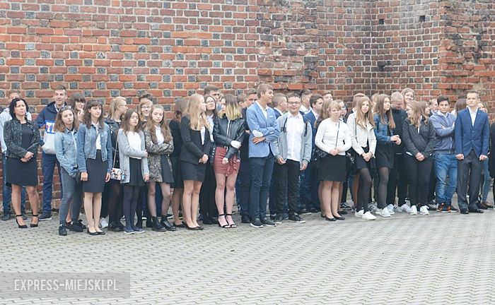 Rozpoczęcie roku szkolnego w szkole podstawowej