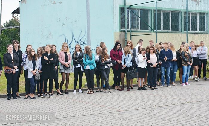 Rozpoczęcie roku w średzkim ogólniaku