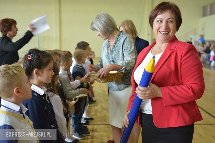 Rozpoczęcie roku szkolnego w szkole podstawowej w Środzie Śląskiej