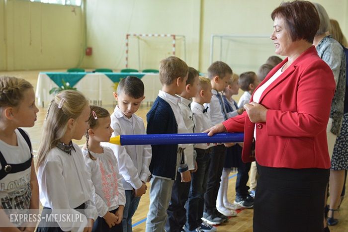 Rozpoczęcie roku szkolnego w szkole podstawowej w Środzie Śląskiej