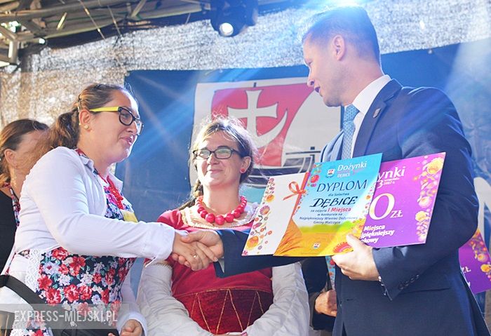 Gminne dożynki w Dębicach