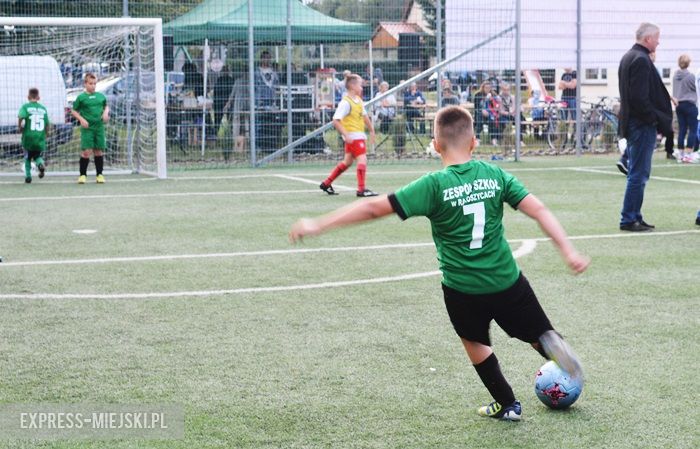 Zabawa w Szczepanowie