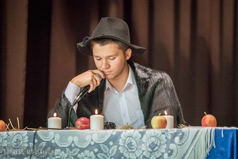 Narodowe Czytanie Wesela Wyspiańskiego