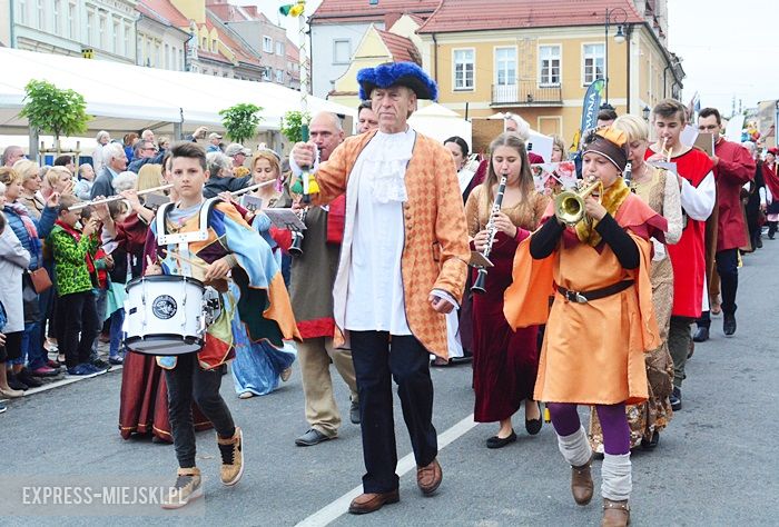 Drugi dzień Święta Wina w Mieście Skarbów