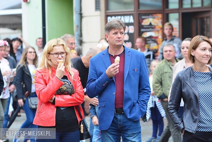 Drugi dzień Święta Wina w Mieście Skarbów