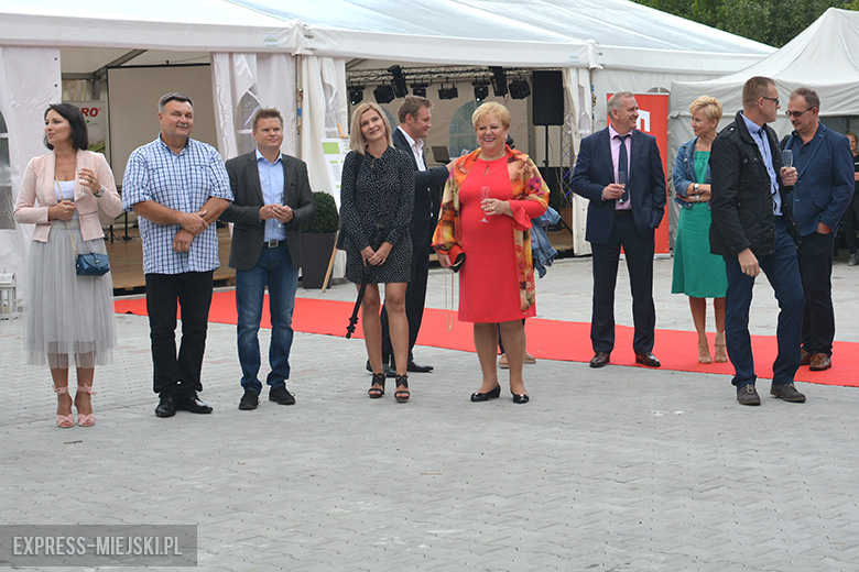 Wielkie otwarcie w Komornikach