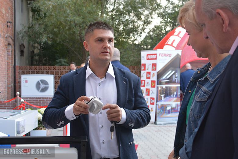 Wielkie otwarcie w Komornikach