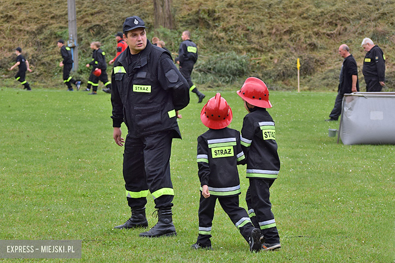 Powiatowe zawody sportowo-pożarnicze w Malczycach