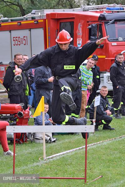 Powiatowe zawody sportowo-pożarnicze w Malczycach