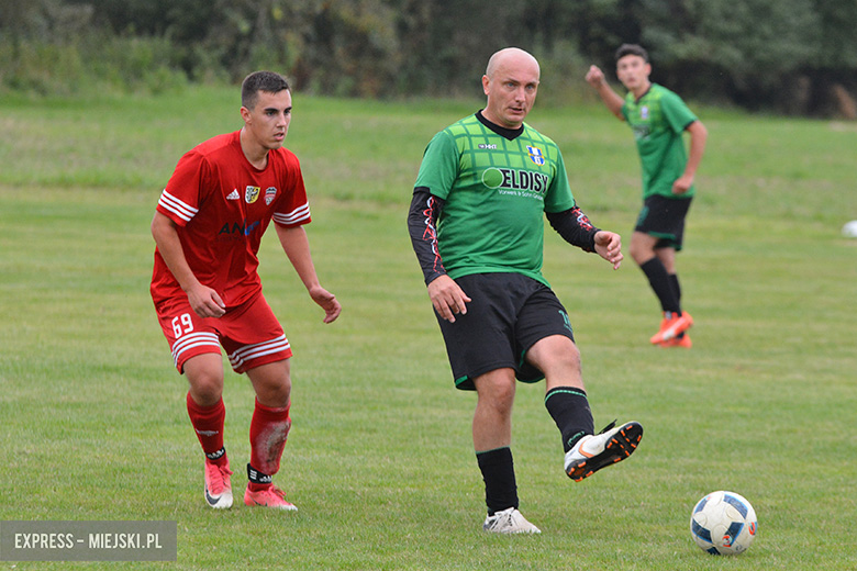 Pogoń Jastrzębce - Orzeł Bukówek 2:2