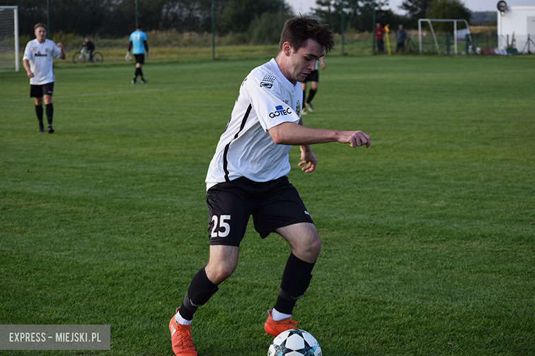 Czarni Białków-MLKS Polonia Środa Śląska