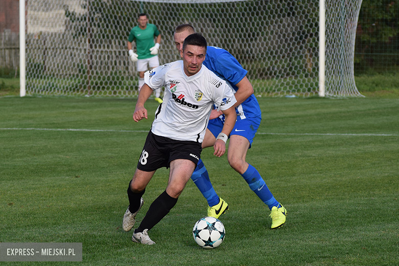 Czarni Białków-MLKS Polonia Środa Śląska