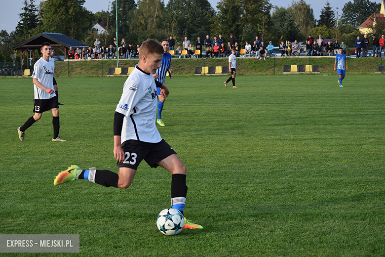 Czarni Białków-MLKS Polonia Środa Śląska