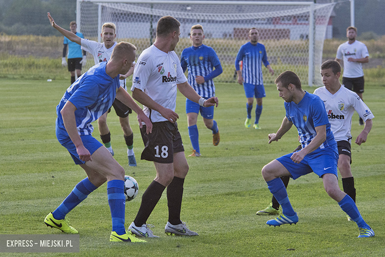 Czarni Białków-MLKS Polonia Środa Śląska